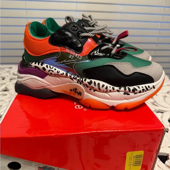 Nature Breeze Multicolor Dad Sneakers. Size 9 NIB