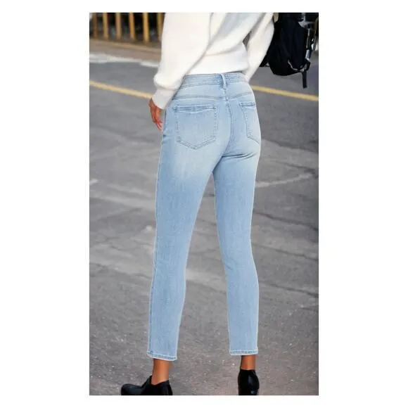 NEW $109 NYDJ Alina Light Wash Jeans Pants Size‎ 14 Lift Tuck Smoothing Slimming