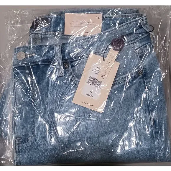 NEW $109 NYDJ Alina Light Wash Jeans Pants Size‎ 14 Lift Tuck Smoothing Slimming