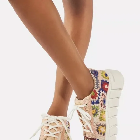 NEW 38/8 $138 Free People Catch Me If You Can Crochet Sneakers Shoes Low Tops