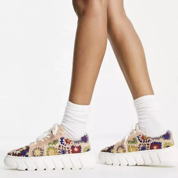 NEW 38/8 $138 Free People Catch Me If You Can Crochet Sneakers Shoes Low Tops