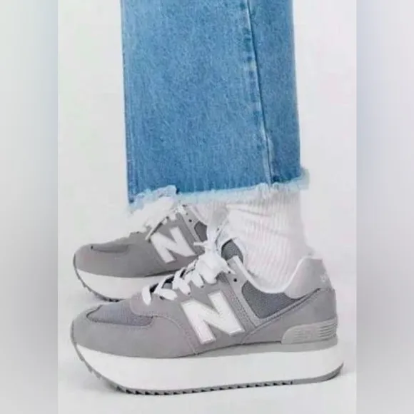 New Balance 574 Platform Sneakers NWOT