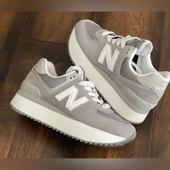 New Balance 574 Platform Sneakers NWOT