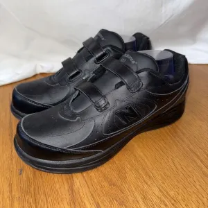 New Balance 577 Black Walking Shoes Hook &amp; Loop Men’s Size 11