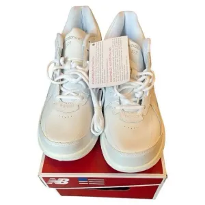 New Balance 577 Mens White Leather Walking Shoes Sneakers‎ NIB Size 10.5
