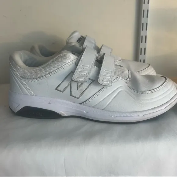 New Balance 813 Shoes White Double Strap Leather Walking Shoes Men's 11 EUC