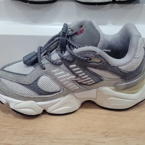 New Balance 9060 Gray Toddler 11 Sneakers
