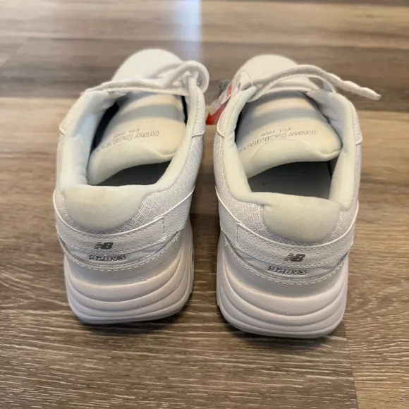 New Balance 928v3 Walking Shoes Sneakers Womens Size 10 White Leather Casual NWT