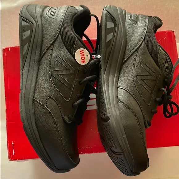 New Balance MW928BK3 Men's Black Walking Strike Path Shoes Size 9 Wide 2E