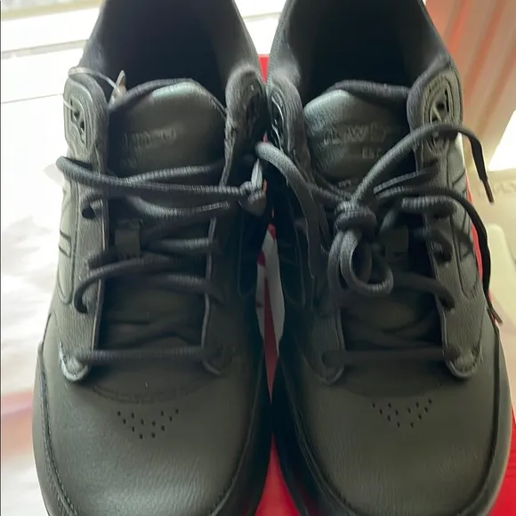 New Balance MW928BK3 Men's Black Walking Strike Path Shoes Size 9 Wide 2E