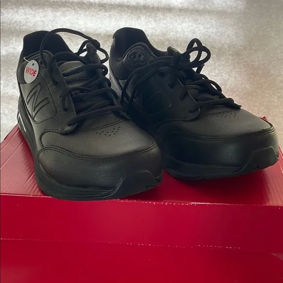 New Balance MW928BK3 Men's Black Walking Strike Path Shoes Size 9 Wide 2E
