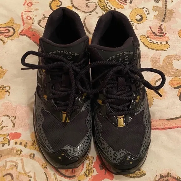 New Balance retro animal print chunky lace up sneakers  black running shoes