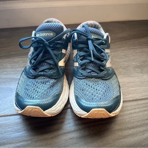 New Balance Women's Blue and Pink Running Shoes