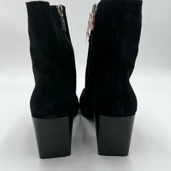 New Blondo Sadie waterproof 3” block heels. 9.5” high‎ black boots. Size 11.