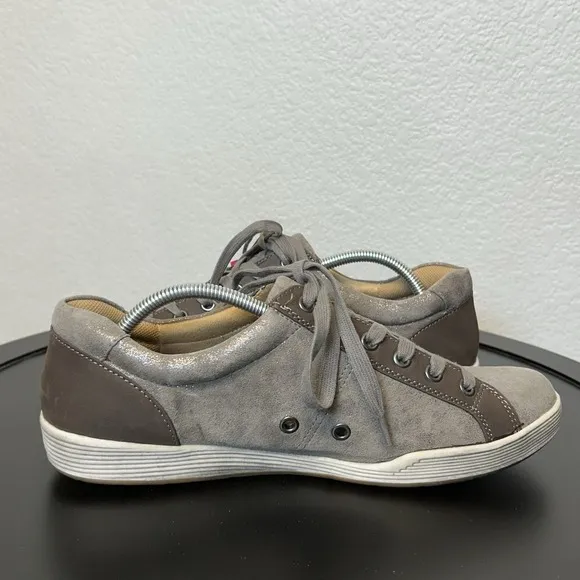NEW Comfortiva Lyons Leather Comfort Shoes Lace Up Taupe W/ Shimmer Sz. 10 Wide