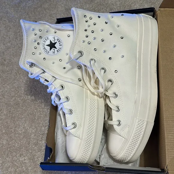 NEW Converse Chuck Taylor All Star Lift Sneaker in Egret &amp; Black WHITE PLATFORM