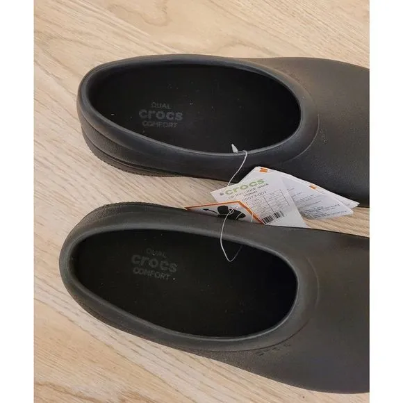 NEW Crocs On The Clock Clog Slip Resistant Shoes Size Mens 8 Womens 10 Work