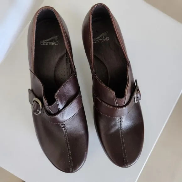 NEW Dansko Women's Browm Leather Comfort Shoes Size 42