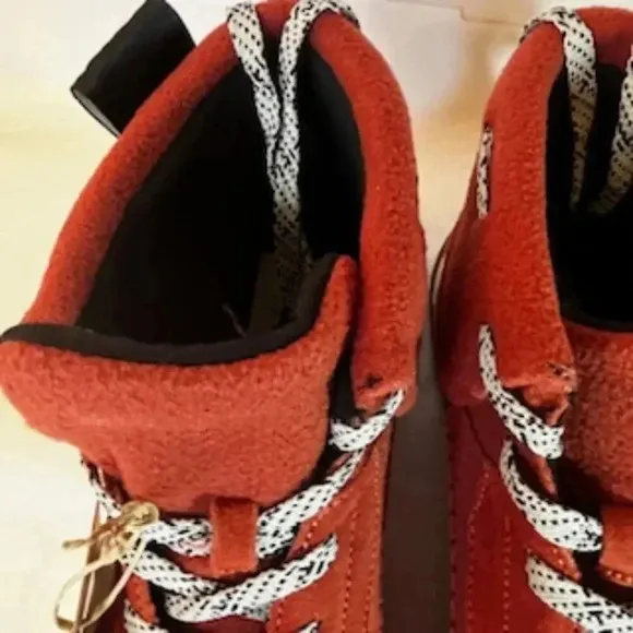 NEW Holo Quorra Red Ecco Suede Fleeced Lined Winter Boots Women’s Sz 11 NWT