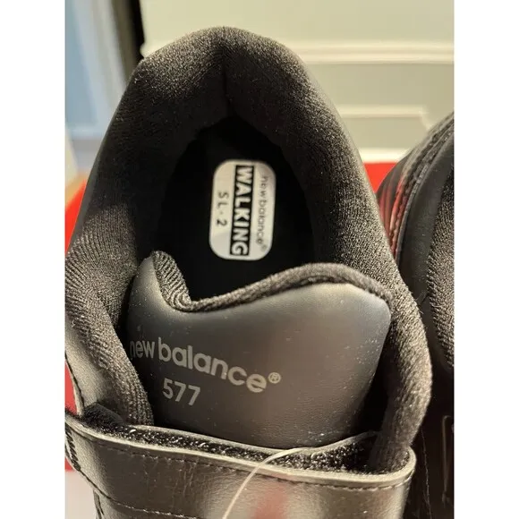 New in Box - New Balance 577 DSL-2 Wide 2E Walking Shoes Black MW577VK Men’s 8