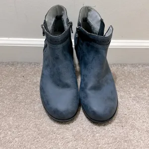 NEW JSport Blue Boots Fleece Lining Double Zipper Size 8