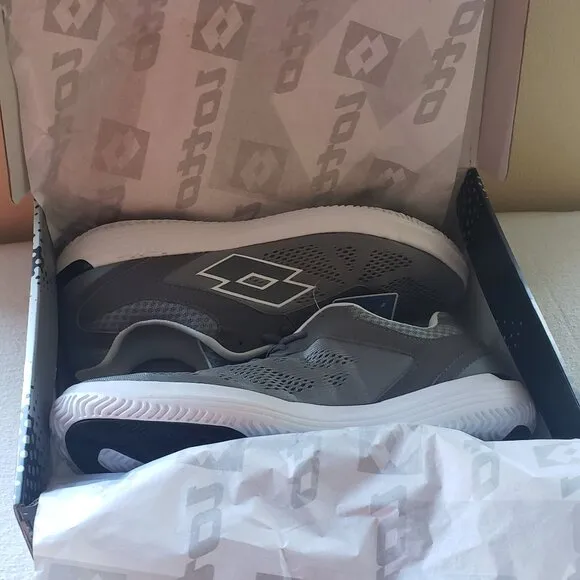 New Lotto Quaranta V Grey Cement Sneakers. Men 11,5