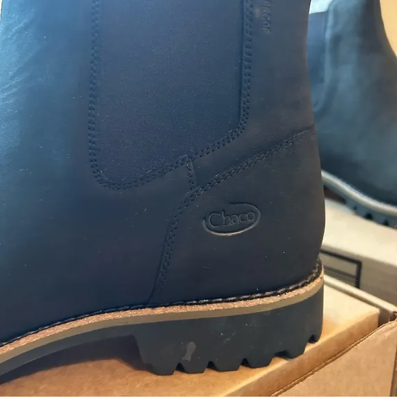 NEW Men’s Chaco Waterproof Chelsea Black Boots (11)