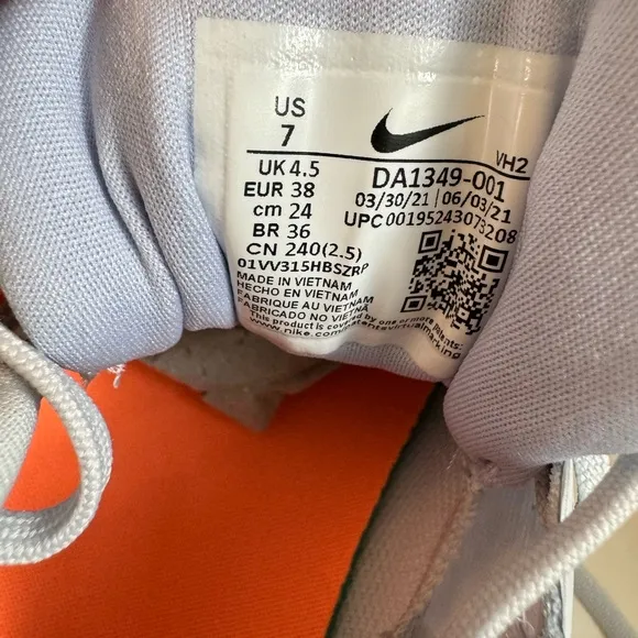 NEW Nike Renew In-Season TR11 Trainer RunningSneakers NWT Pure Platinum Atomic…