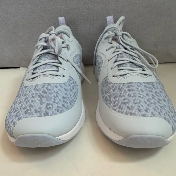NEW Nike Renew In-Season TR11 Trainer RunningSneakers NWT Pure Platinum Atomic…