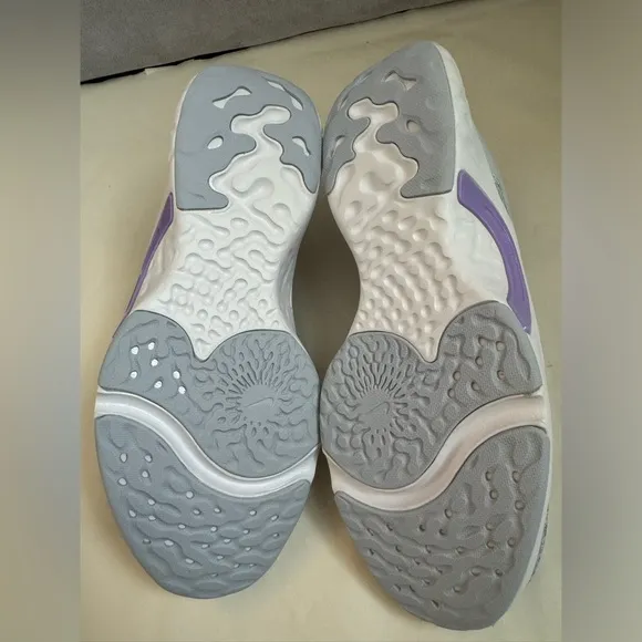 NEW Nike Renew In-Season TR11 Trainer RunningSneakers NWT Pure Platinum Atomic…
