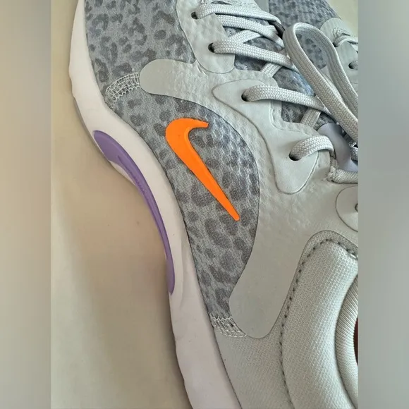 NEW Nike Renew In-Season TR11 Trainer RunningSneakers NWT Pure Platinum Atomic…