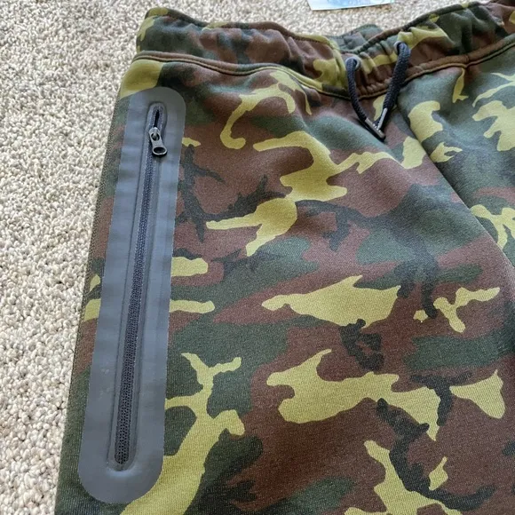 New Nike Tech Fleece Camo Tracksuit Pants Sweatpants Boys Kids FN9120 XS - XL