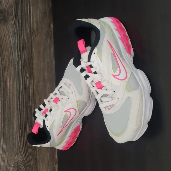New Nike Zoom Air Fire White Neon Pink Chunky Heel Sneakers