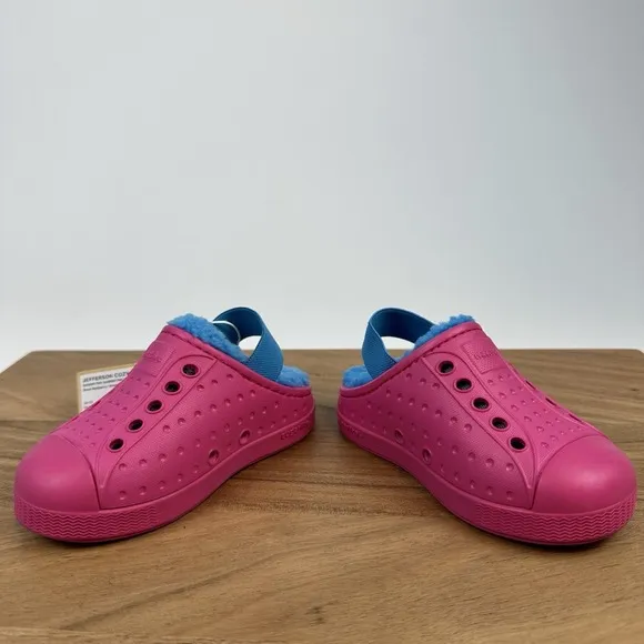 New NWT Little Kids Native Jefferson Cozy Pink Fleece Sling Shoes 5 C