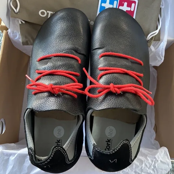 NEW! OTZ SUPERSLICK Black Leather Lace-up Shoes