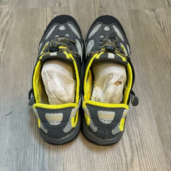 New Outdoor Sport Sneakers Hiking Shoes Men Sandals Trekking Trail Water Mesh