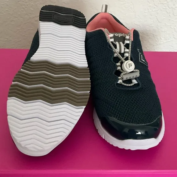 New Propet travelwalker II womens walking shoes navy melon.