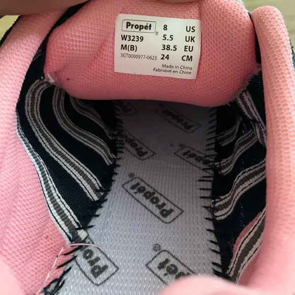New Propet travelwalker II womens walking shoes navy melon.