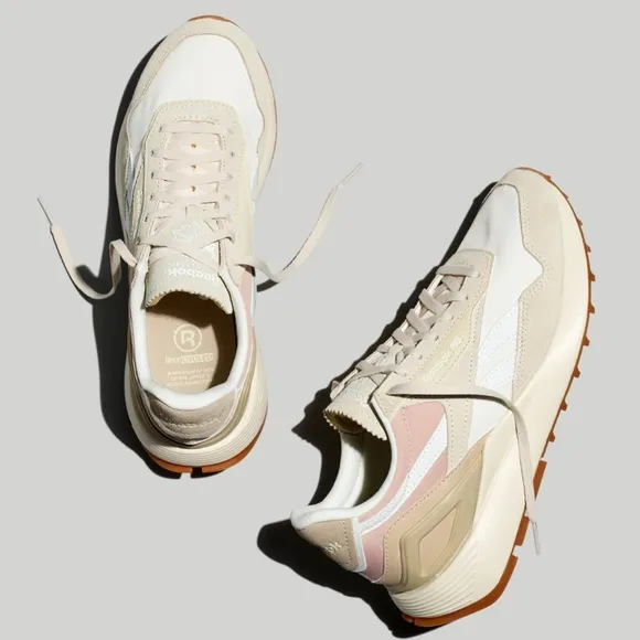 New REEBOK Mens Size 8 Classic Legacy AZ Sneakers Chalk/Alabaster/Modern Beige