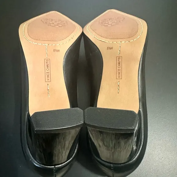NEW Vince Camuto Tritellia Black Leather Pointy Work Pumps Women’s Heels 8.5