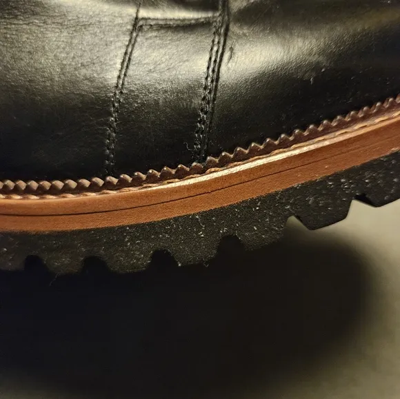New without box Blondo Helen Waterproof Boots