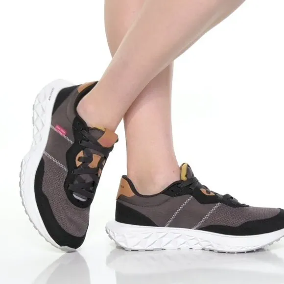 NEW.COLE HAAN Zero Gravity All Day Performance Runners asphalt for women 124tn