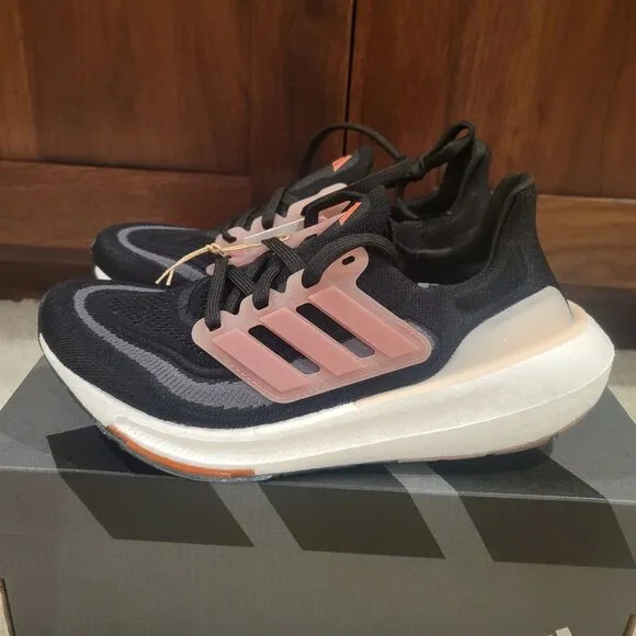 NIB Adidas Ultraboost Light Women's Running Shoes Black Size 6 Jogging Sneakers