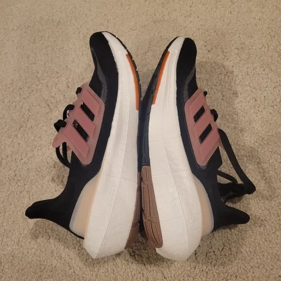 NIB Adidas Ultraboost Light Women's Running Shoes Black Size 6 Jogging Sneakers