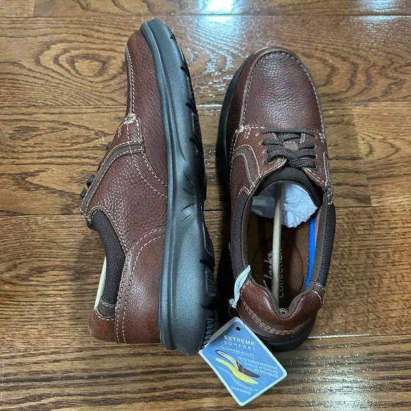 NIB Clark Extreme Comfort Oxford Shoes