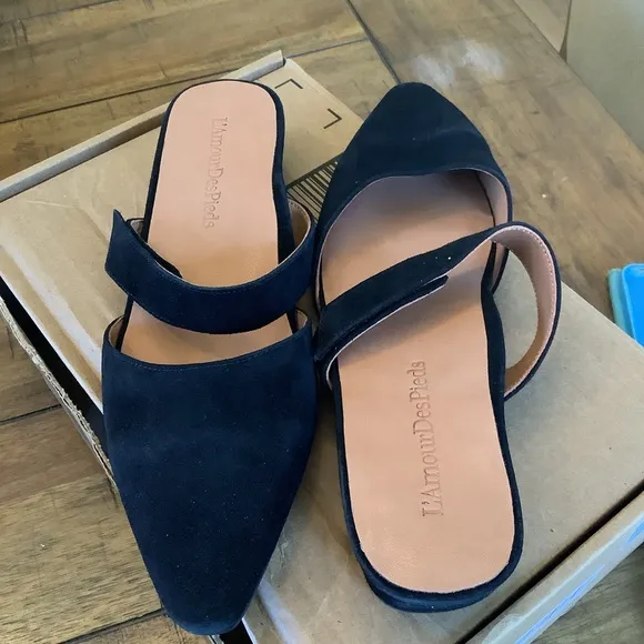 NIB Designer L'Amour Des Pieds Baruk Mule Black Elegant Women's Shoes Sz 9.5