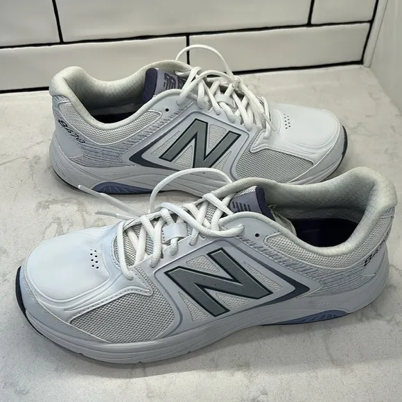 NIB New Balance 847 V3 | White &amp; Grey Walking Shoes Sneakers