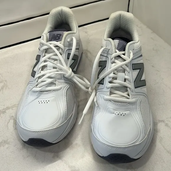 NIB New Balance 847 V3 | White &amp; Grey Walking Shoes Sneakers