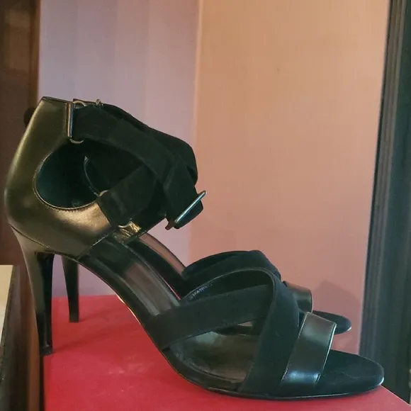 Nib Pierre Hardy Elegant Black Strappy Heels