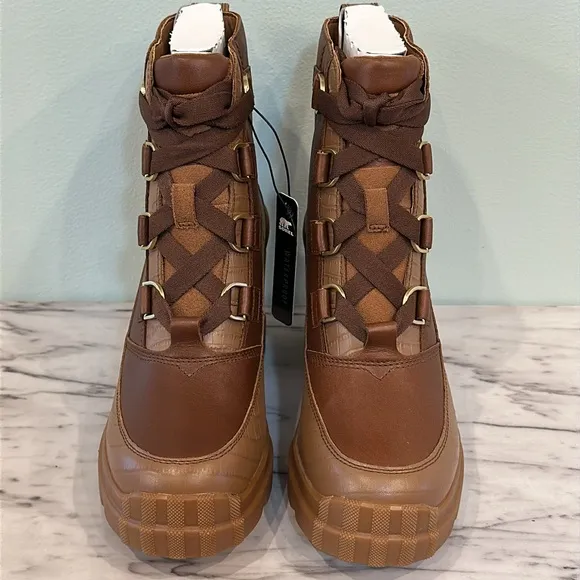 NIB SOREL Women’s Waterproof Boots